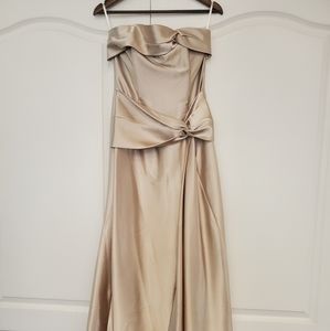 Jessica McClintock  Vintage  90s silk gold dress